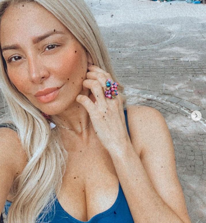 "Yo 
<b><a href="https://www.instagram.com/p/CSeoODQJvF7/" target="_blank">no tengo nada contra él</a></b>", dijo la cantante en entrevista con 'Venga la alegría' este jueves 12 de agosto. 
<br>