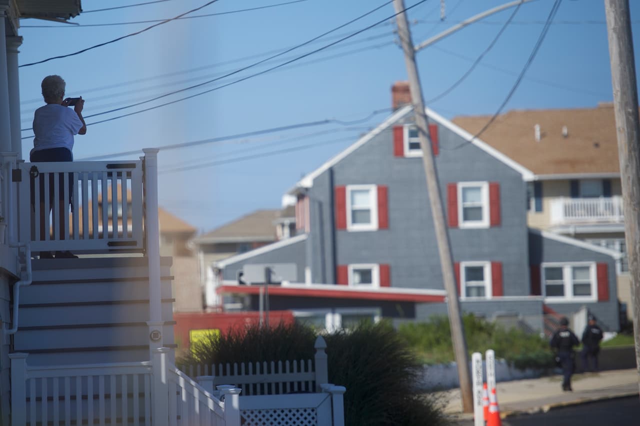 Un recuerdo de la inusual presencia de uniformados por Seaside Park.