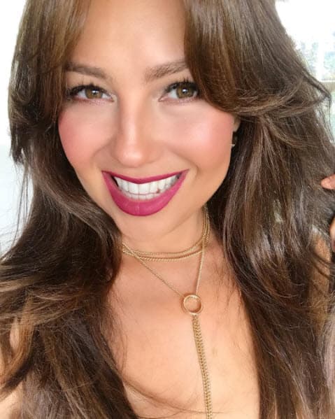 <b><a href="http://www.univision.com/temas/thalia">Thalía</a></b> es un caso especial, pues su figura y rostro no represtentan los 46 años que tiene, la cantante se somete a varias horas de ejercicio, así como a una dieta balanceada que muestara día a día en sus redes sociales.