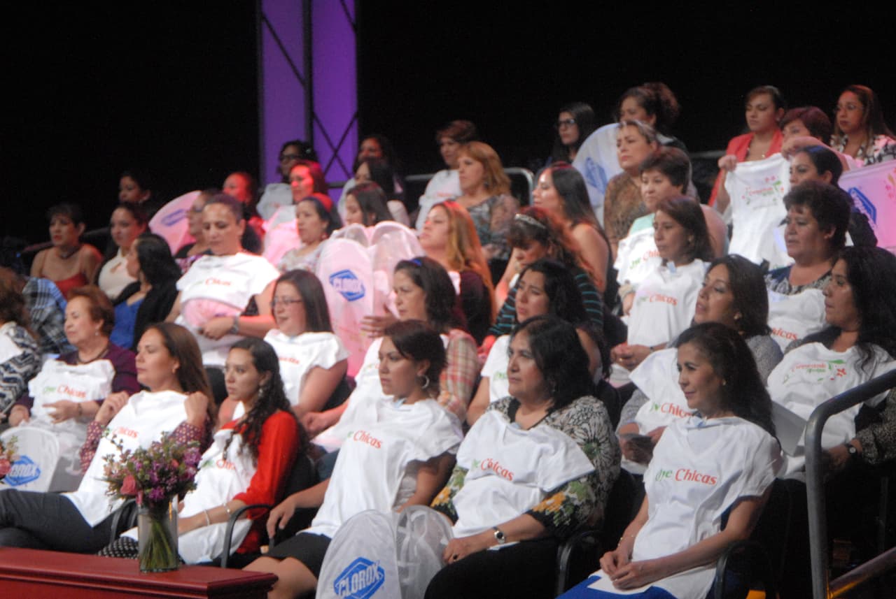 Las mamis del público estaban conmovidas con las narraciones y en todo momento estuvieron atentas a los detalles.