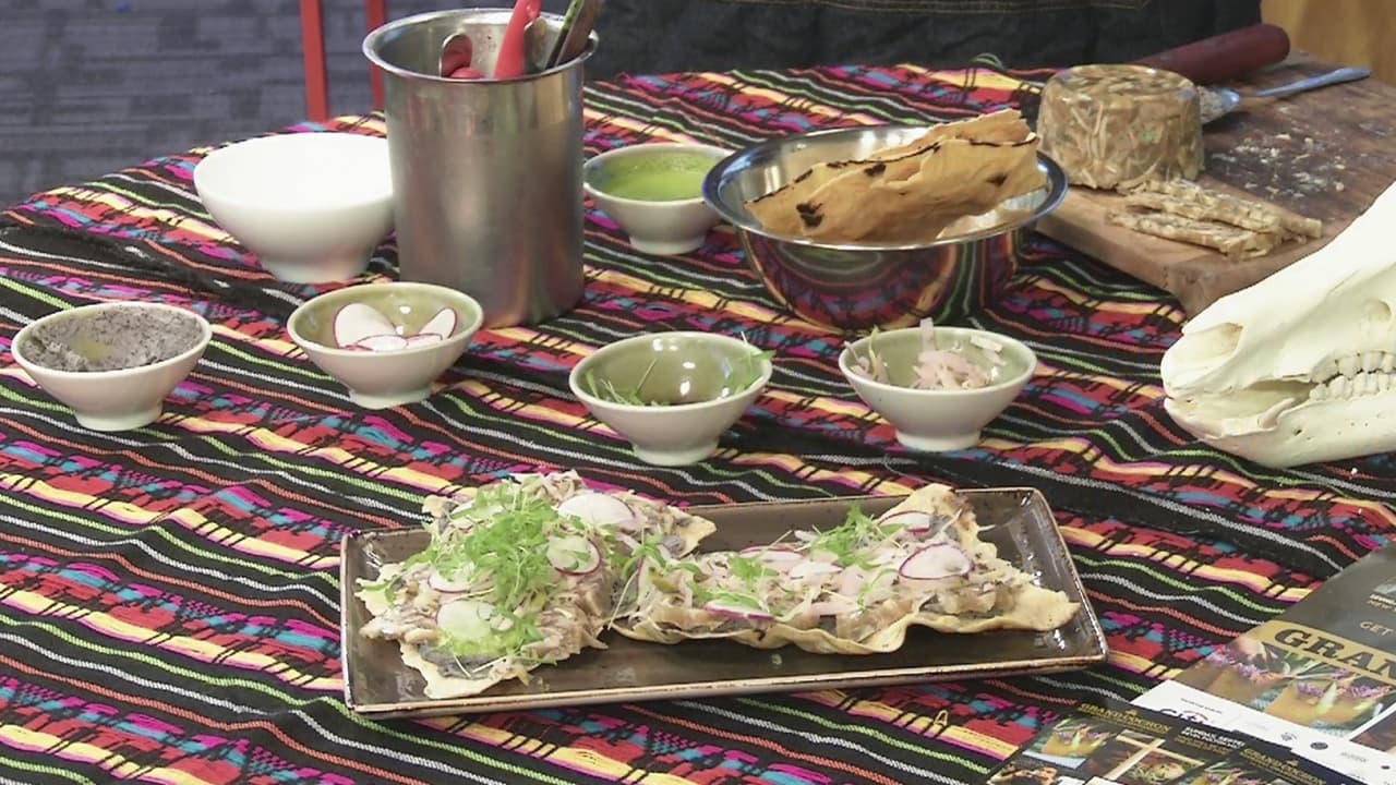 Aprende a preparar unas tostadas de queso de puerco en pocos pasos  