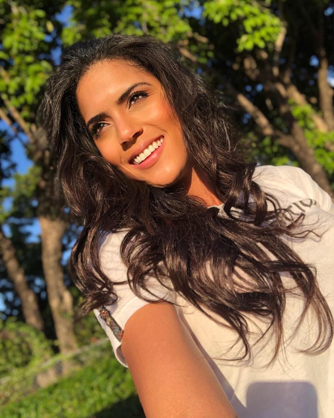 A través de redes sociales ha demostrado que no necesita maquillaje para verse y sentirse fabulosa.