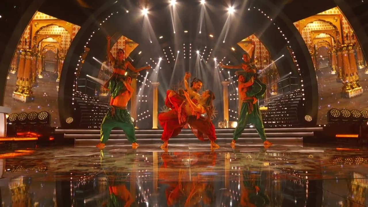 Miguel Martínez, quien obtuvo el cuarto lugar en Mira Quién Baila 2022, también presentó una coreografía perfecta.