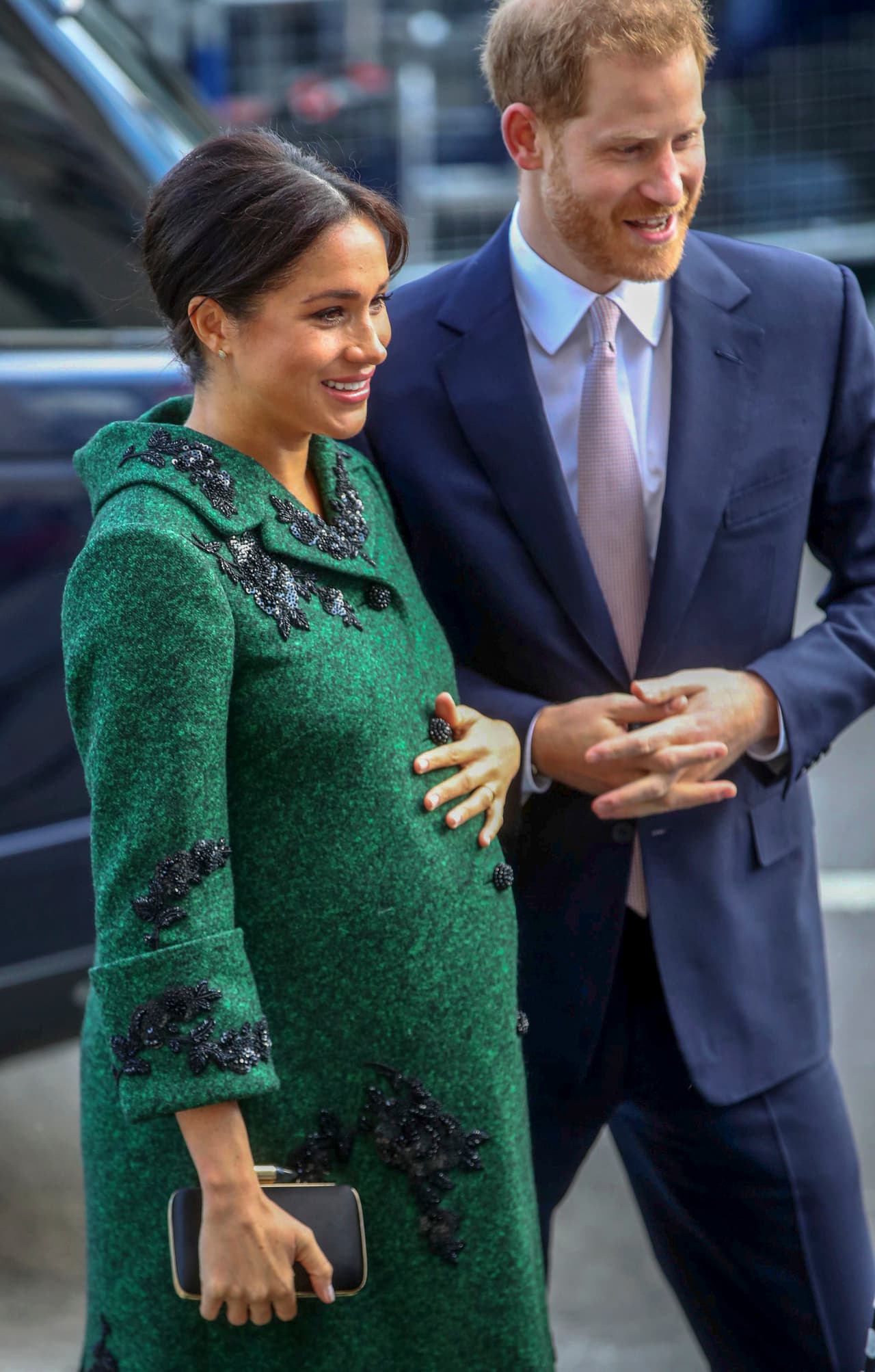 "Ella tiene una hermosa casa en California, es un hermoso entorno para dar a luz a su bebé", dijo una fuente a Page Six.
<br>