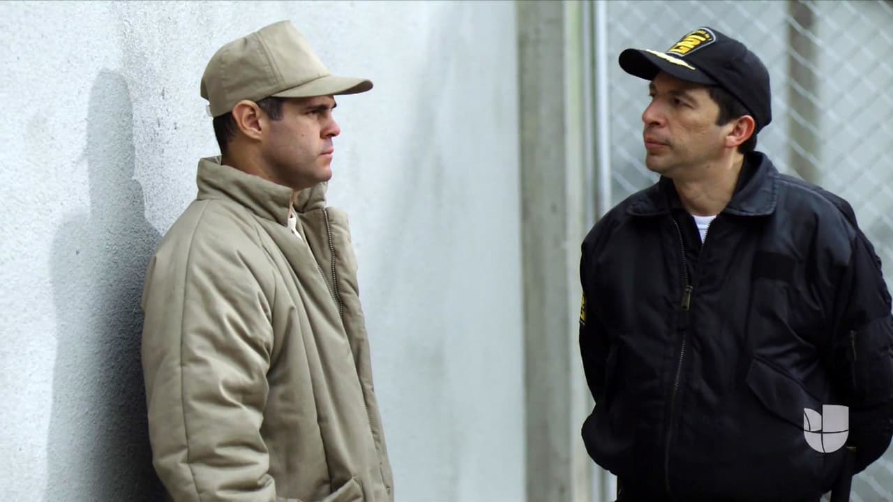 Antes de comenzar a vivir un infierno, el narcotraficante había conseguido que uno de los custodios aceptara su ayuda, ya que la salud de su hija había empeorado y necesitaba hospitalizarla.