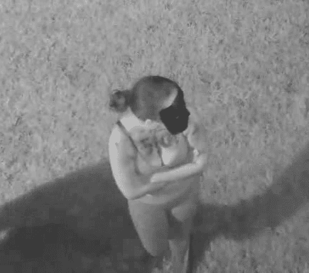 Buscan a joven enmascarada que pintó "MS-13" en una escuela en Long Island