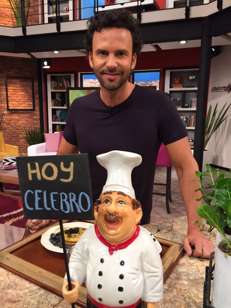 ¡HOY es viernes de celebrar! Hazlo con nosotros en Hoy.