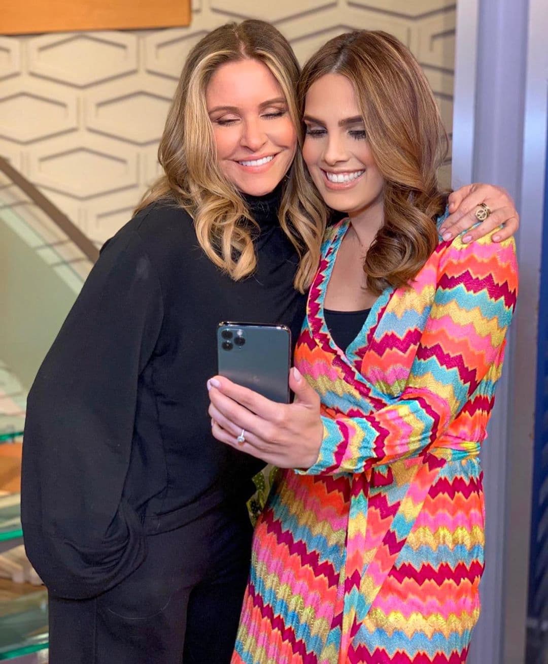 Nuestra Andrea Chediak estuvo con 
<a href="https://www.univision.com/shows/despierta-america/peace-love-world-la-moda-de-alina-villasante-para-inspirar-a-las-mujeres-a-amarse-y-vestir-con-confianza-video">Alina Villasante</a>, diseñadora cubana quien presentó la nueva colección de su línea 'Peace, Love, World', la cual está inspirada en mensajes y sentimientos positivos.