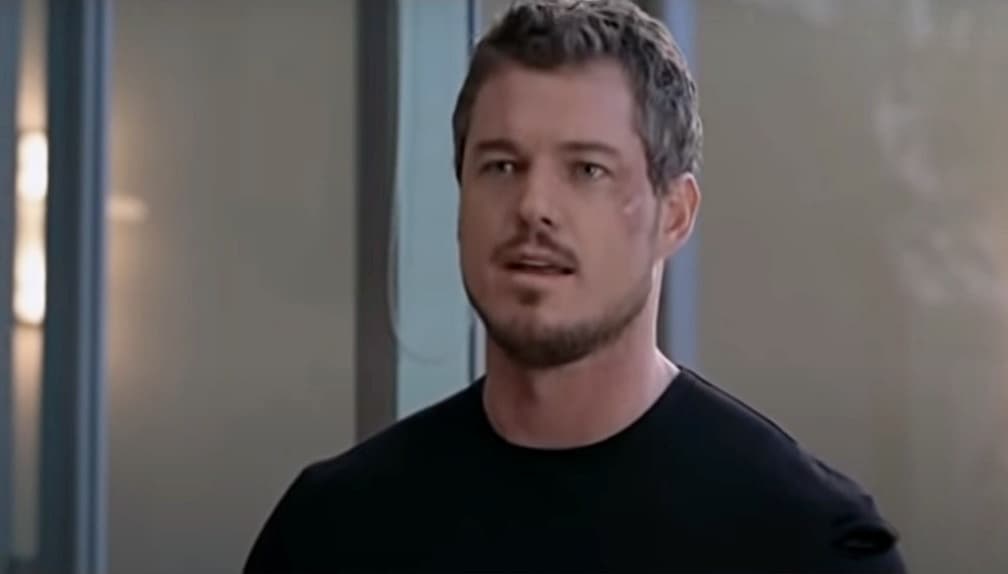 <b>Eric Dane </b>
<br>Comenzó su trabajó en 'Grey's Anatomy' en la segunda temporada de la serie, en el papel del doctor Mark Sloan. Este personaje falleció en la temporada 9 después de un accidente aéreo.
<br>