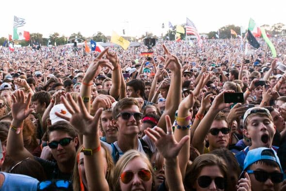 Miles de asistentes de todo el mundo disfrutaron de más de 180 presentaciones de bandas como Pearl Jam, Eminem y Outkast.