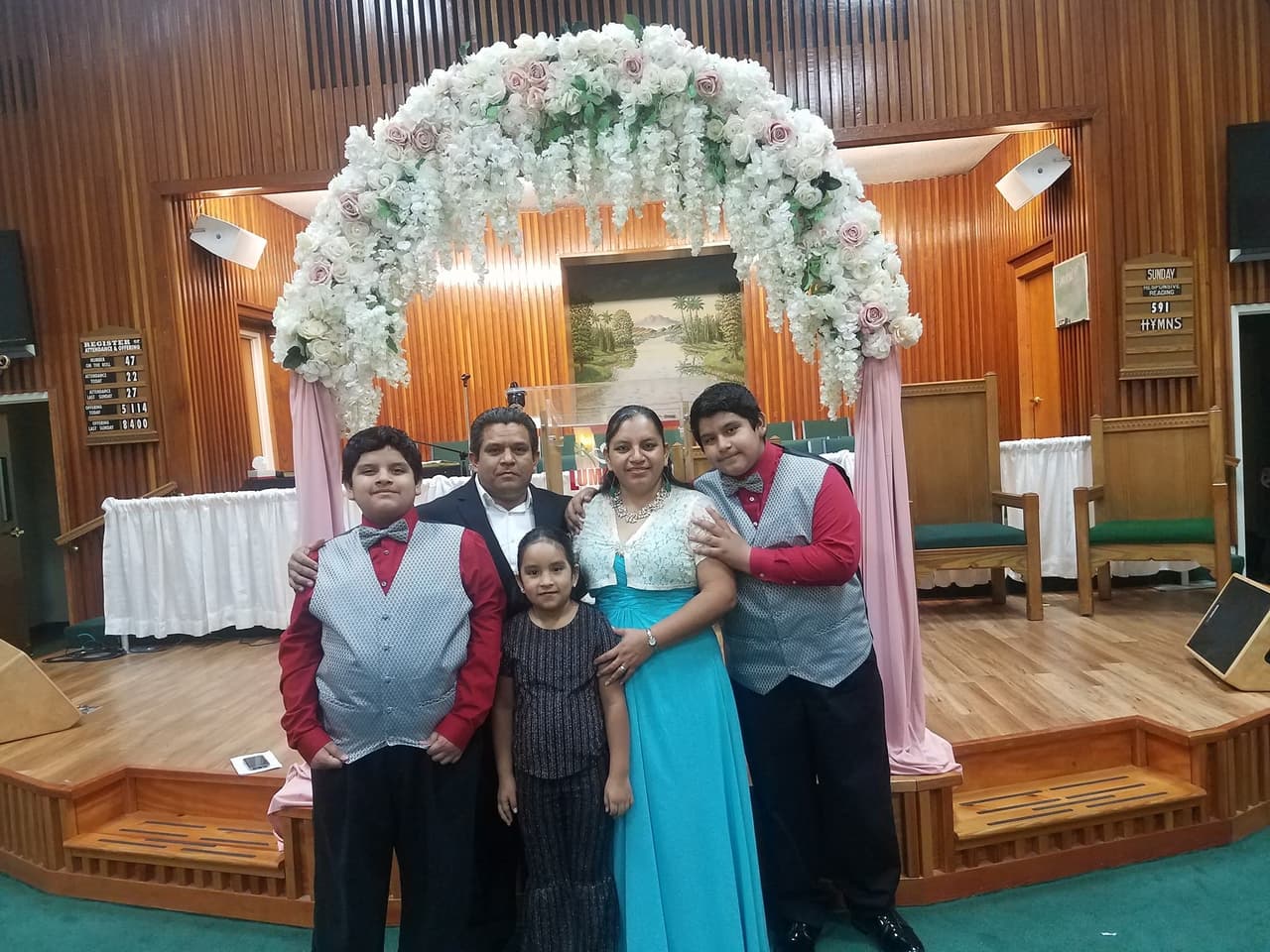 Raspados de Sabores Deliciosos junto a su familia. 
<br>