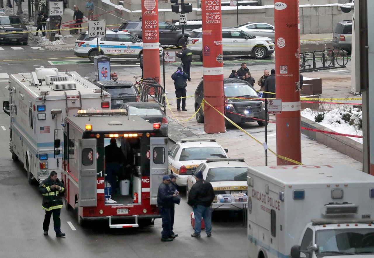 Policías de Chicago ya no podrán hacer persecuciones a pie, anuncia departamento 