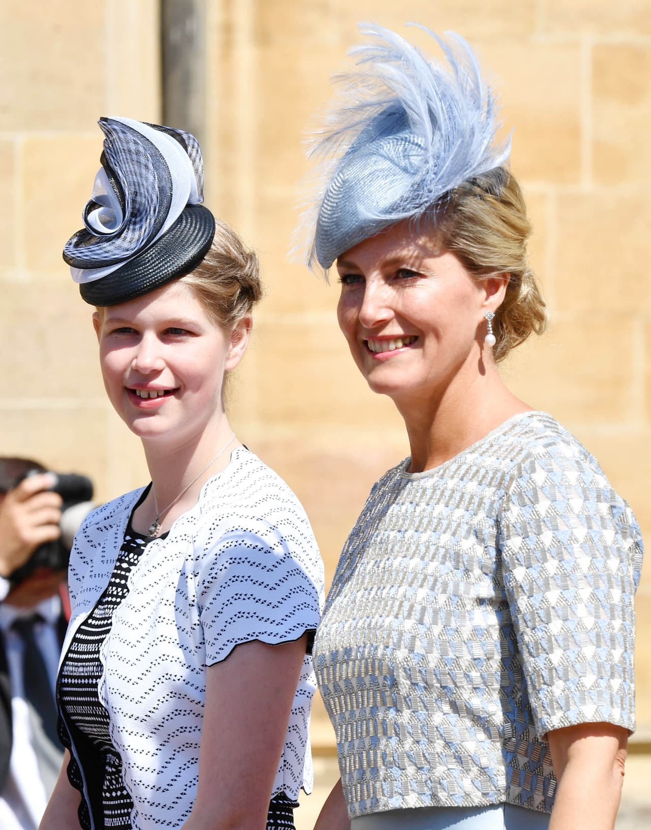 "Ella viene a casa y dice: 'Mamá dicen que la abuela es la reina'. Y yo dije: 'Sí', a lo que le respondió: 'No entiendo lo que quieren decir'", comentó la condesa en la entrevista que se llevó a cabo en 2016.