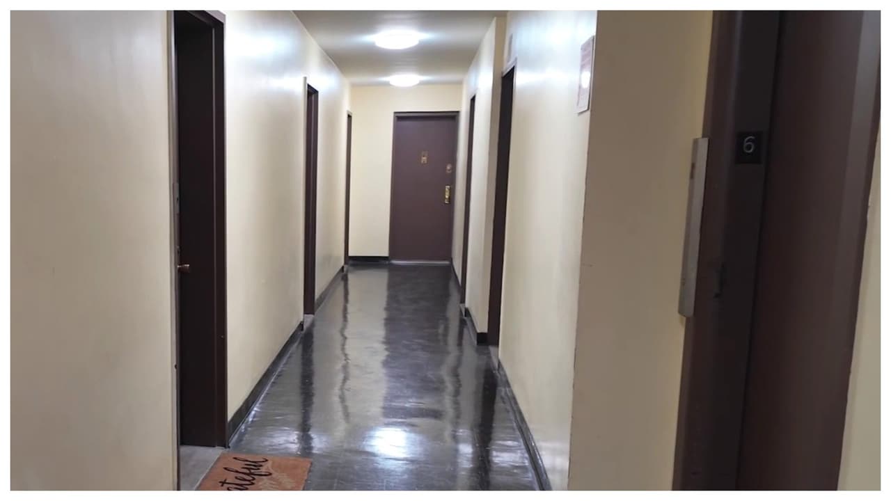 Madre es acusada de someter a sus hijos a inanición y aislamiento en El Bronx, Nueva York