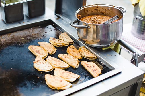 El evento también incluirá la pintura de caras para niños, un zoológico de animales de granja y un castillo inflable.