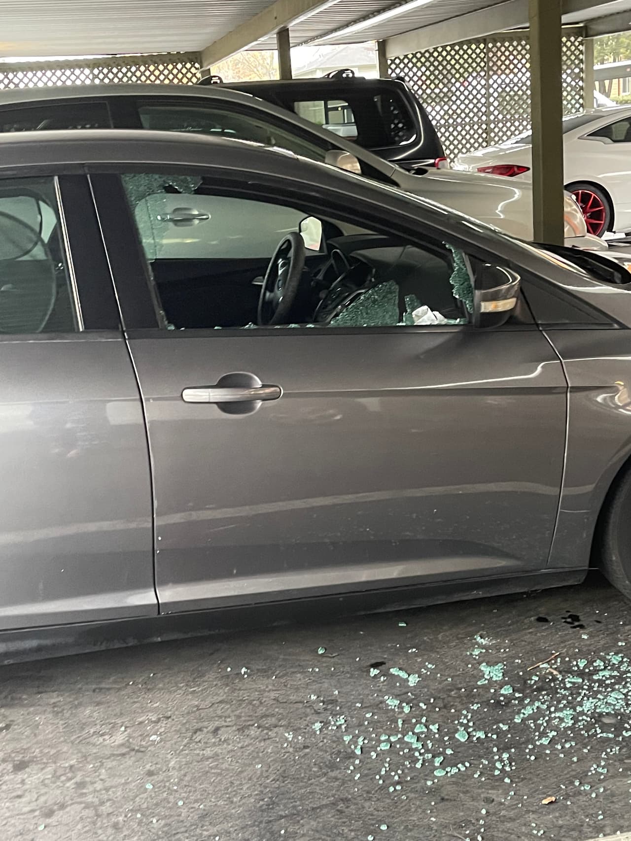 Ocurrió dentro de ‘Palms Apartments’ ubicado en el Boulevard Exposition, en Sacramento.