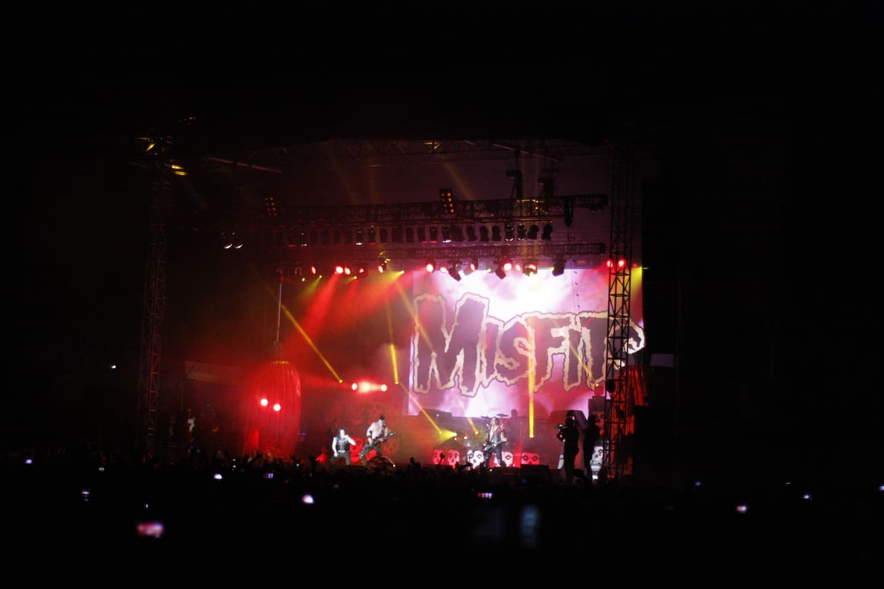 The Original MisFits cerrando el éxitoso evento...