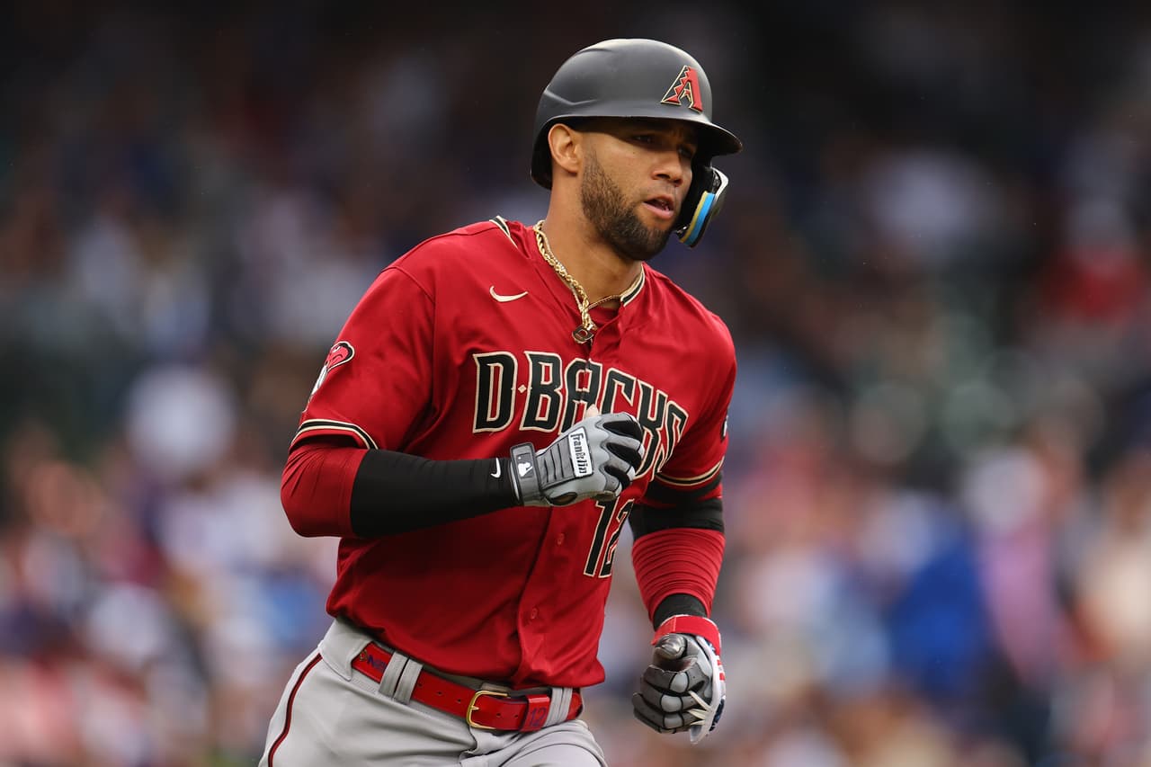 <b>Lourdes Gurriel Jr. (12)</b>
<br>Jardinero izquierdo
<br>30 años
<br>Originario de Sancti Spiritus, Cuba
<br>Llegó al equipo de Arizona en diciembre de 2022 tras un paso por los Toronto Blue Jays. En julio de 2023 fue invitado por la Liga Nacional al Juego de las Estrellas de la MLB.