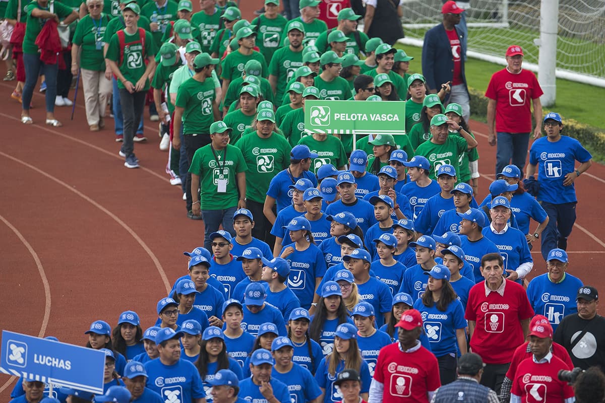 El Fuego Olímpico y los participantes recorrieron 20 kilómetros en total.