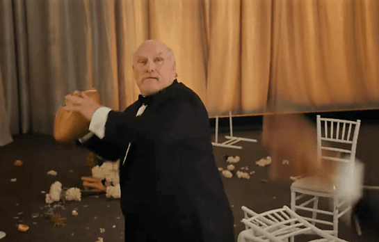 ¿Y qué tal para los románticos de los 70's? Terry Bradshaw, líder de aquellos gloriosos Pittsburgh Steelers.