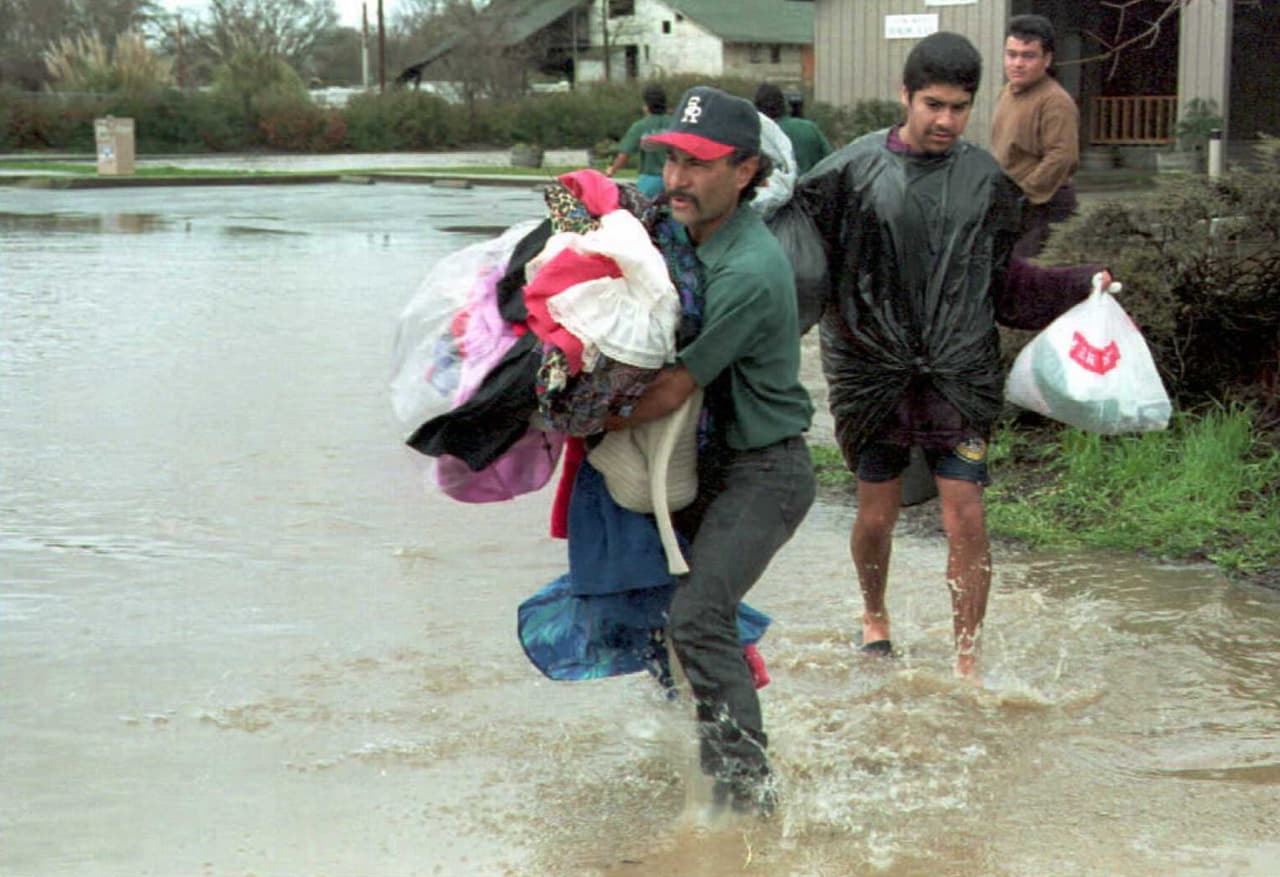 Las inundaciones de enero de 1995 obligaron a evacuar numerosas viviendas en Sebastopol, en el condado de Sonoma, en el norte de California.