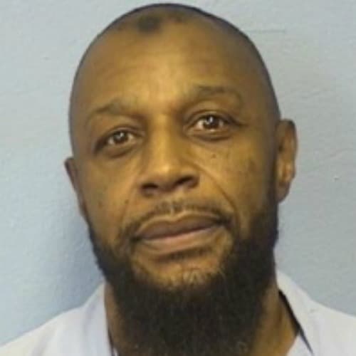 Hombre de Chicago sale de prisión tras pasar más de 20 años encerrado por un crimen que no cometió