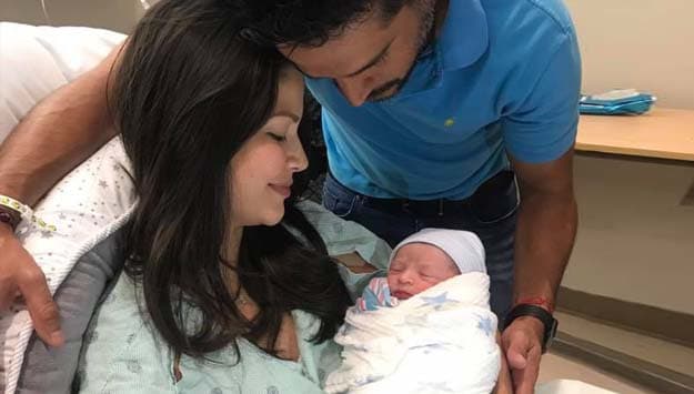 La conductora de Despierta América anunció el nacimiento de su primer hijo varón, de nombre Gael, en sus redes sociales. El bebé vino al mundo en un hospital de Miami el martes 10 de julio.