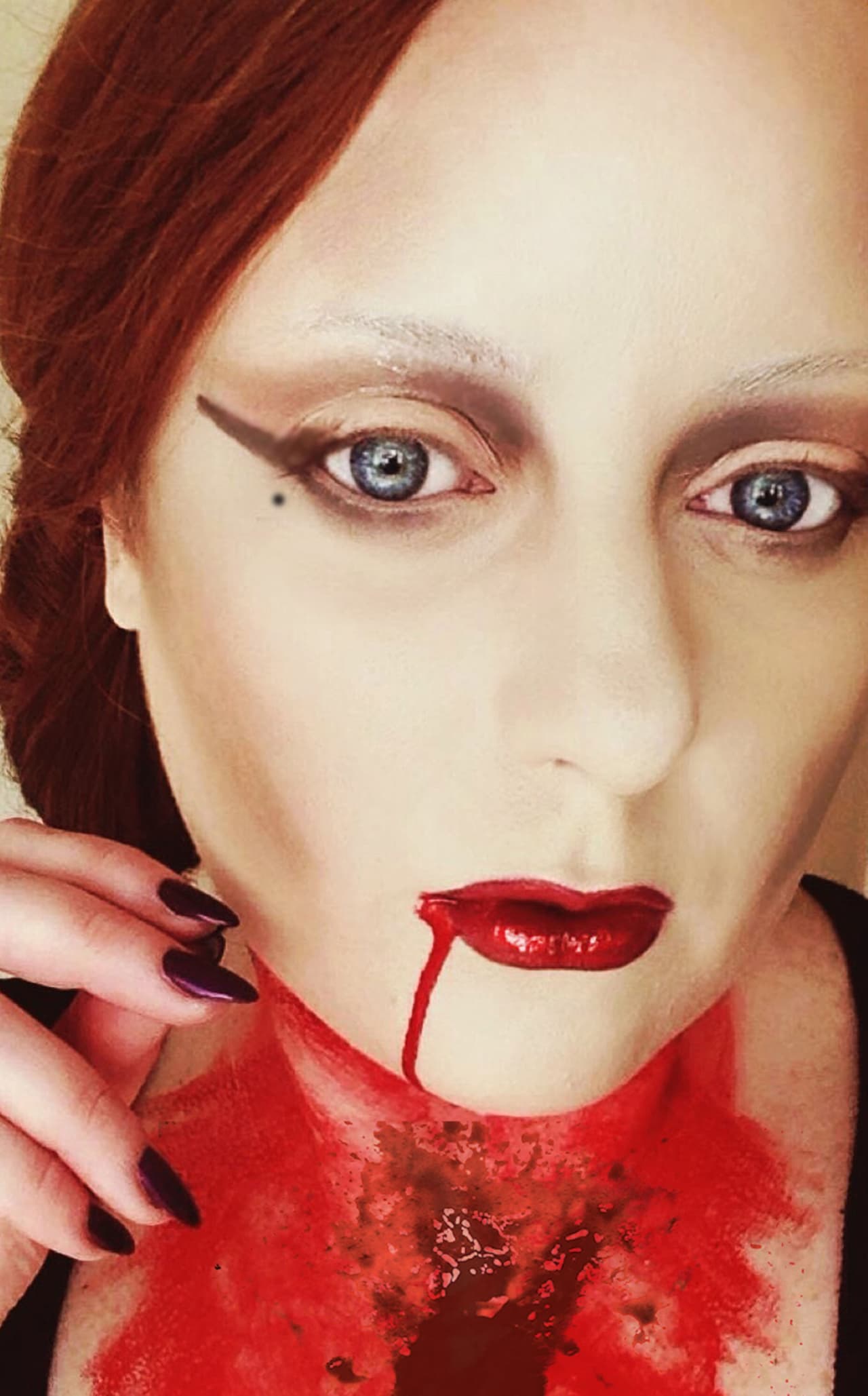¿No te gustaría lucir un 'make up' así en pleno Halloween? Serías la criatura más terrorífica.