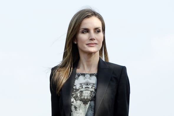 "La intervención ha sido una septorrinoplastia recomendada por los servicios médicos de la Zarzuela para paliar sus problemas respiratorios", se aseguró en un comunicado oficial desde la Casa Real española