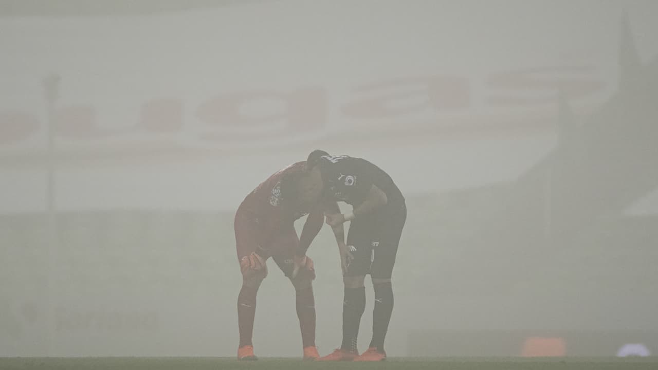 Una 'lluvia lagunera' termina con el invicto de Rayados