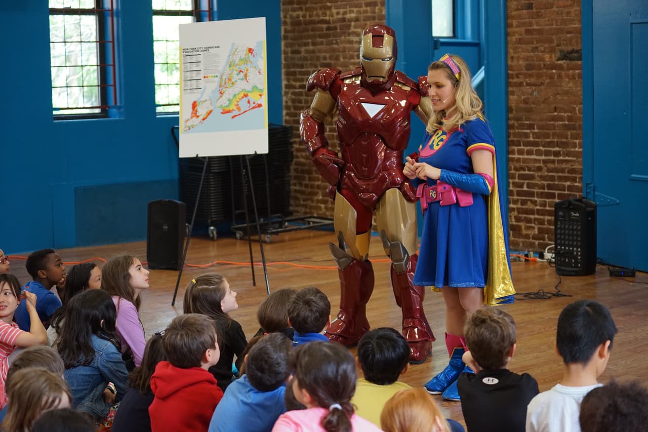 Los encuentros con los estudiantes duran aproximadamente 40 minutos.