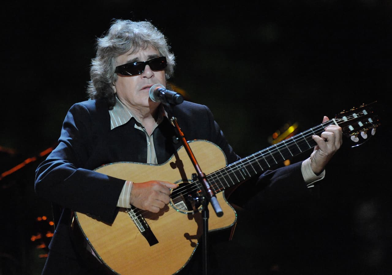 <b>José Feliciano</b>: el guitarrista puertorriqueño ha logrado tener éxito musical en el mundo anglosajón y latino. Se estima que ha vendido alrededor de 50 millones de discos. 
<br>
<br>