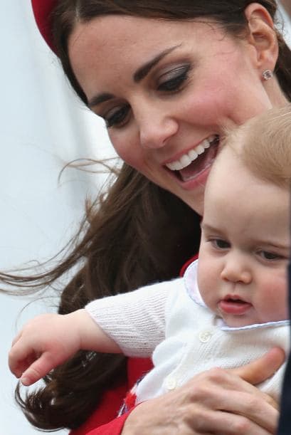 Siempre estuvo muy atenta a George. Mira aquí los videos más chismosos.