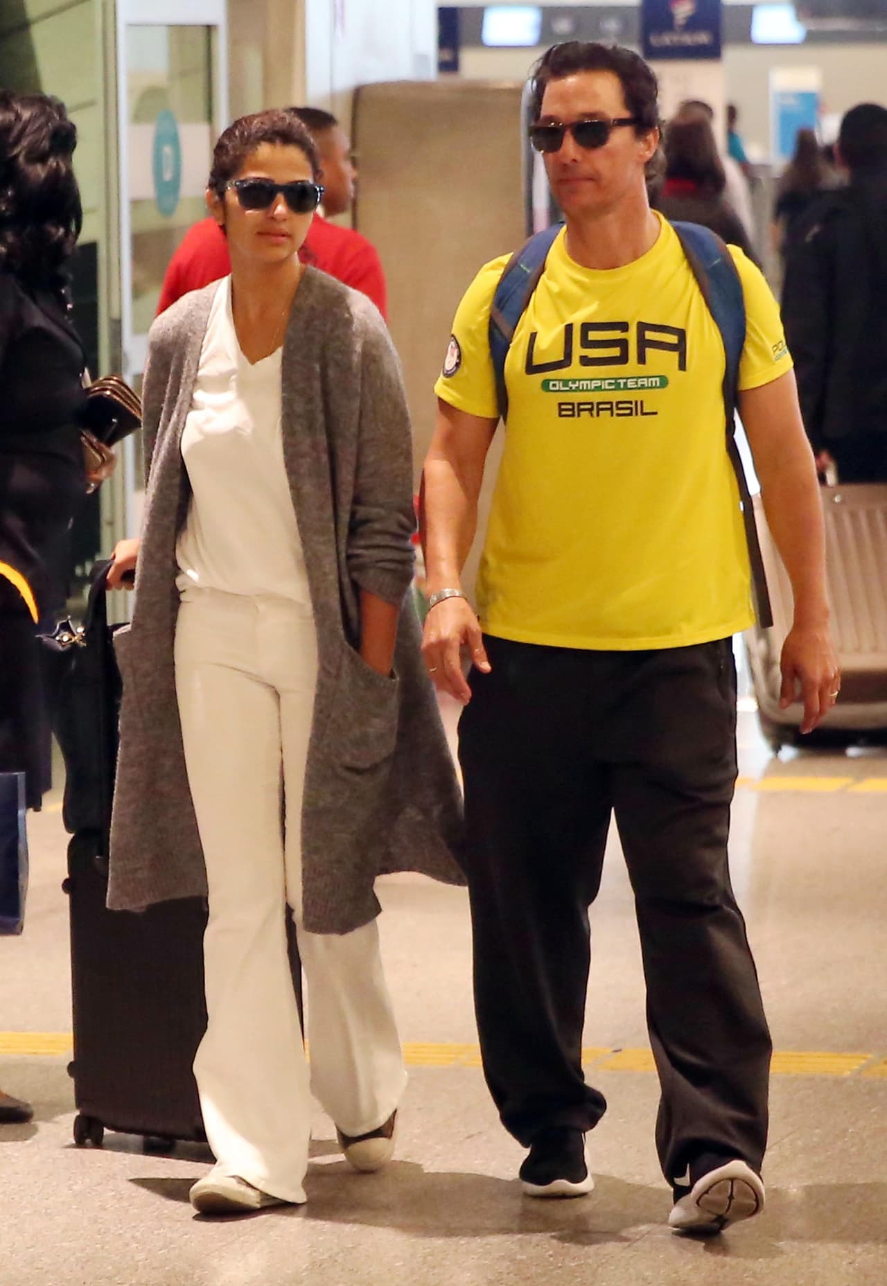 Al parecer llevaban prisa, tal vez se le iba el vuelo.