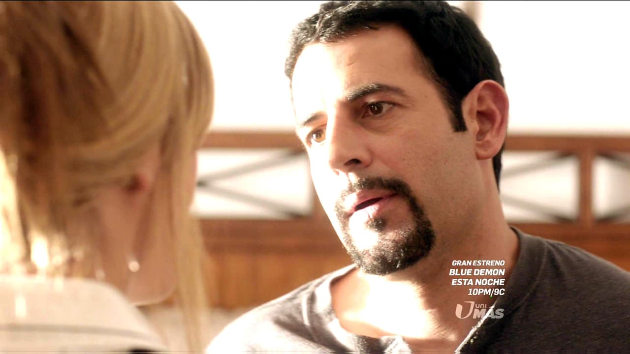 Juan quiere que Jenni le dé una pensión para poder vivir tranquilo.