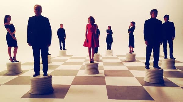 Fungirán como piezas de ajedrez, donde 'La Candidata' intentará hacer 'jaquemate'.