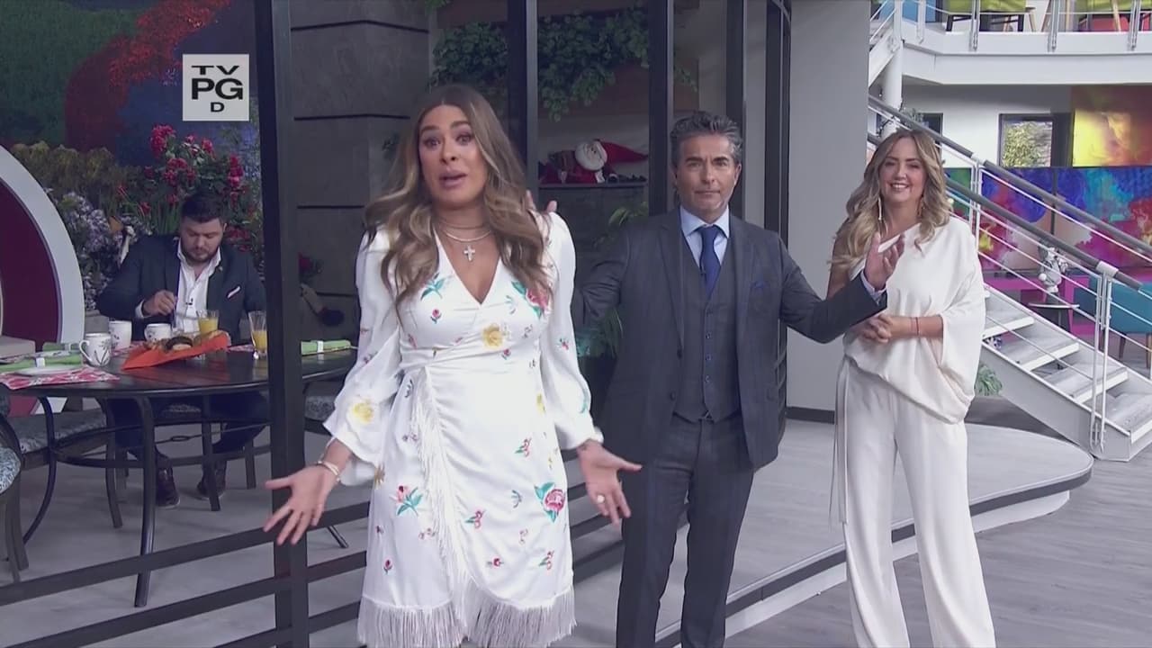 "
<b><a href="https://www.univision.com/famosos/andrea-escalona-familia-hoy-dolor-fotos" target="_blank">'Gali' se ha portado como una hermana</a></b> y con (Raúl Araiza) 'El Negrito' tuvimos un tiempito de vernos allá también. Pasamos bien las fechas y ahora con toda la energía", dijo.
<br>