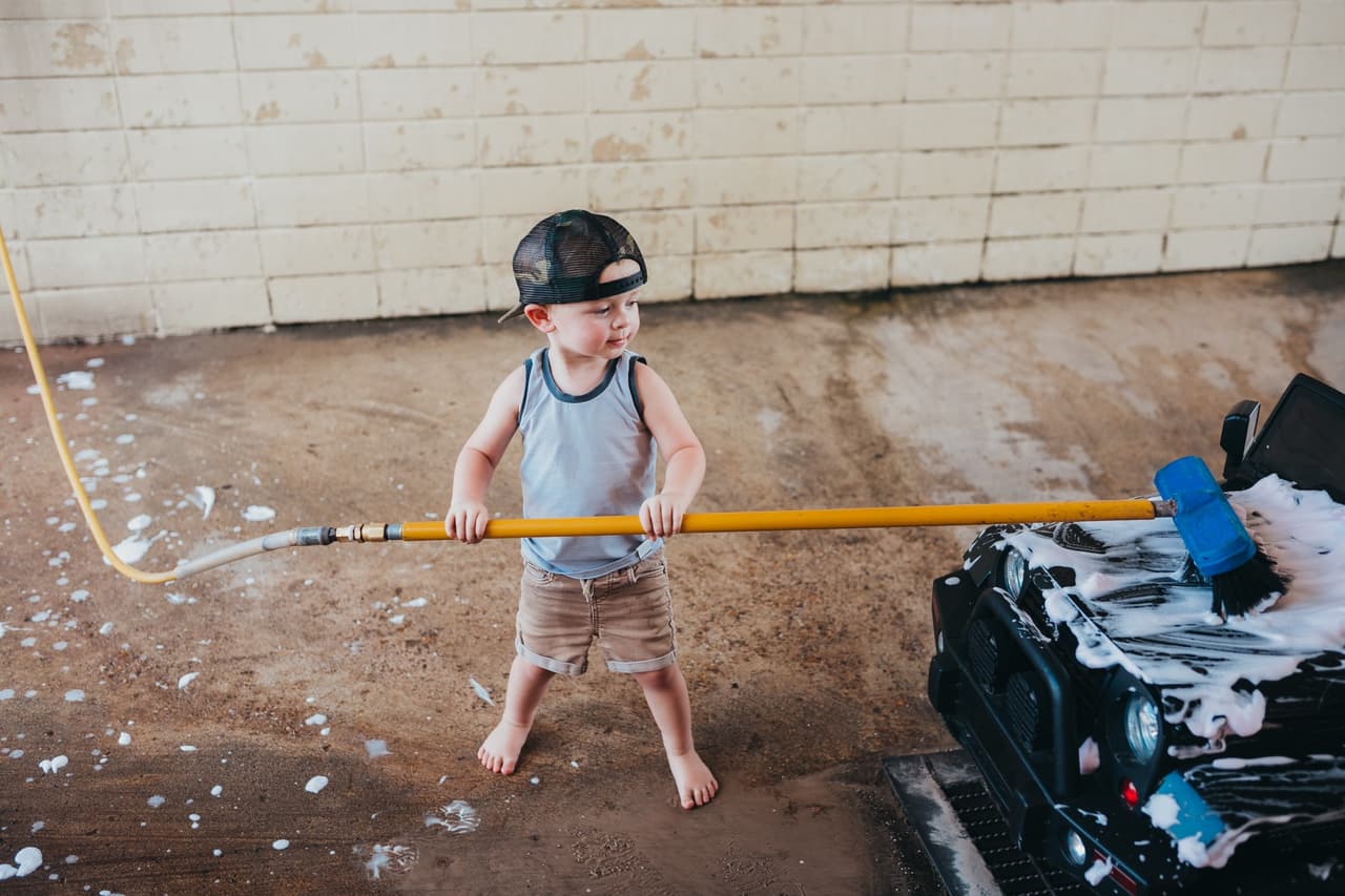 Briggs cumple 3 años en enero y ahora tiene un hermanito, Cove, que cumplió 3 meses.