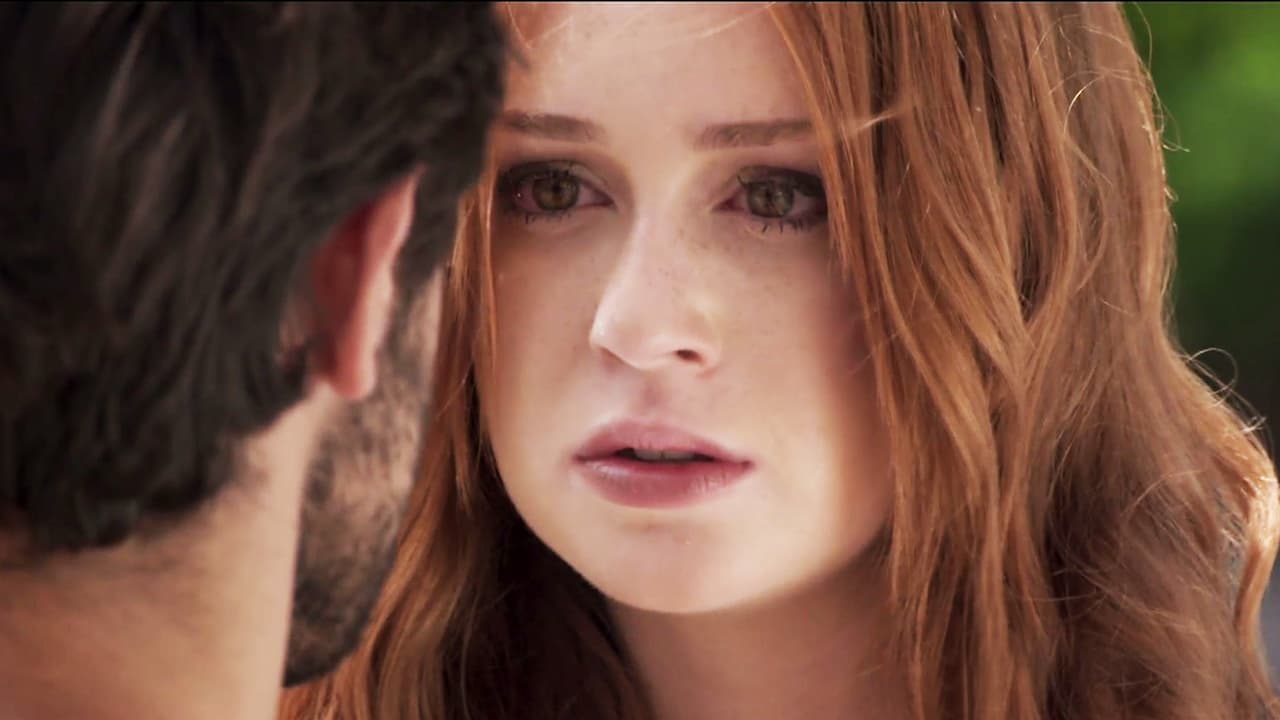 En una sesión de fotos se rencontró con su antiguo amor Jonathan, quien después de tanto tiempo estuvo frente a una Eliza totalmente distinta a la que conoció.