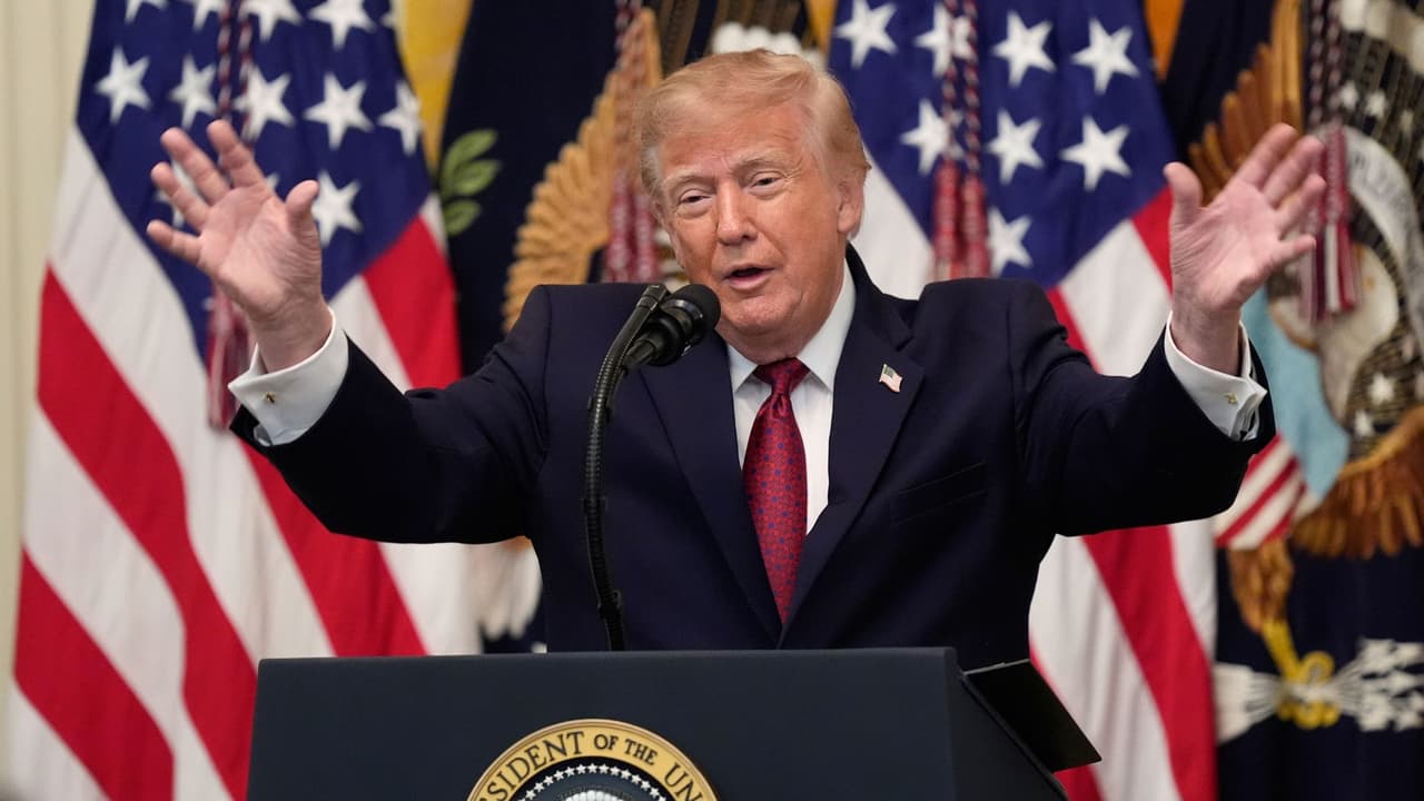 "Ustedes son gente trabajadora": Trump celebra el Mes de la Herencia Hispana y pide el voto de la comunidad