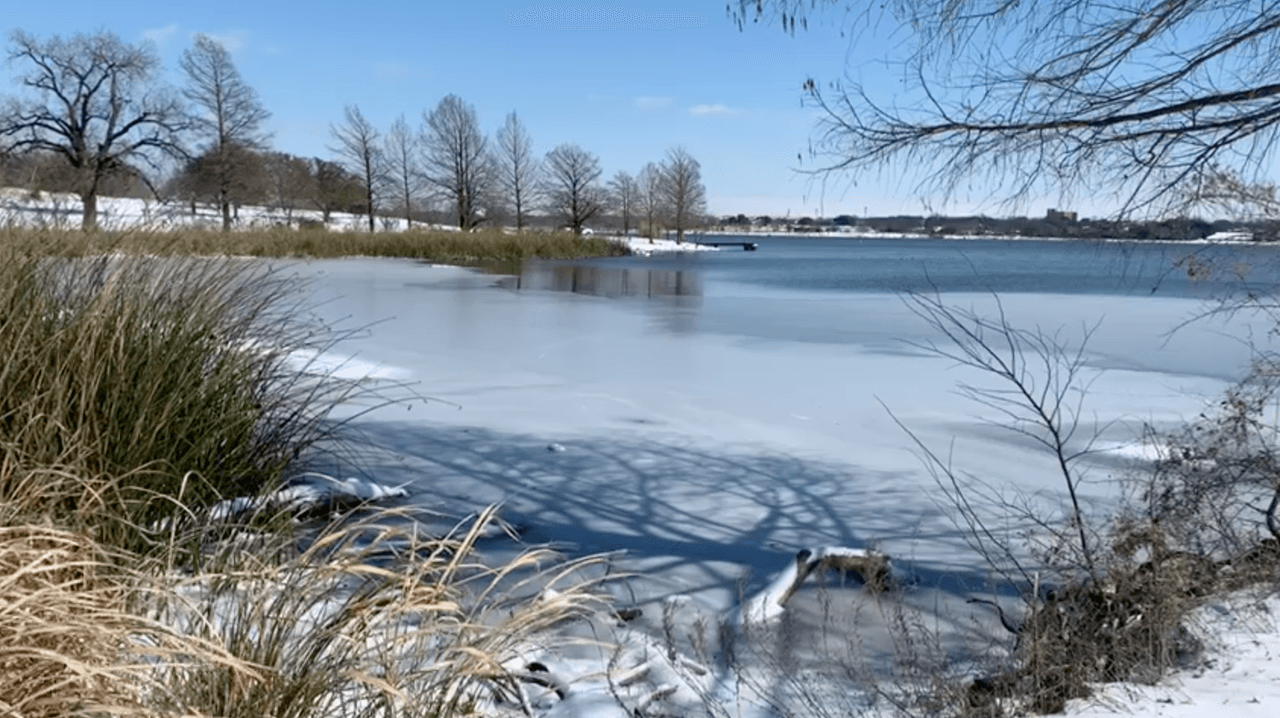 Los lagos estaban completamente congelados.
<br>