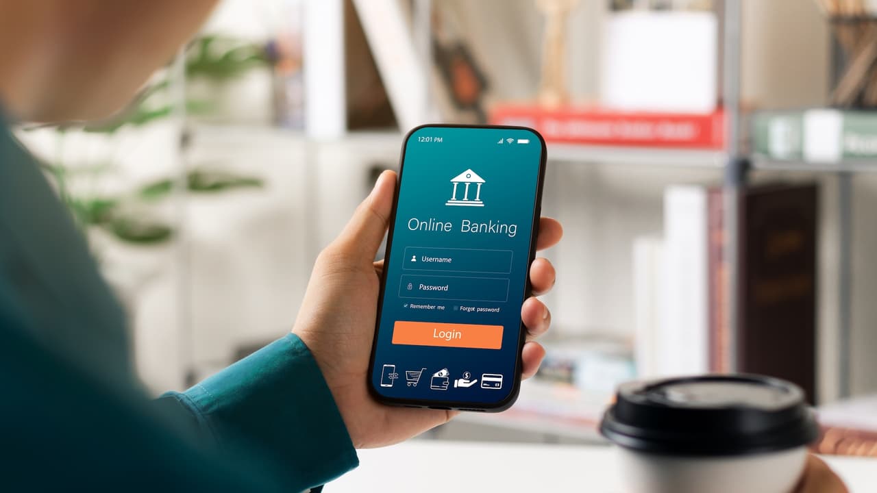 República Dominicana impulsa envío digital de remesas para evitar impuesto del 1% desde EE. UU.