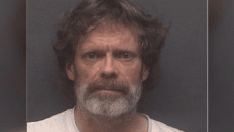 Arrestan a un sujeto en High Point por almacenar explosivos en su apartamento