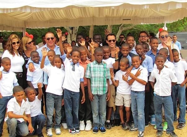 Al momento han construido orfanatos en República Dominicana y Colombia y se han adoptado unas 200 escuelas en Perú. Actualmente se construyen otros tres orfanatos en México, Bolivia y en Puerto Rico.