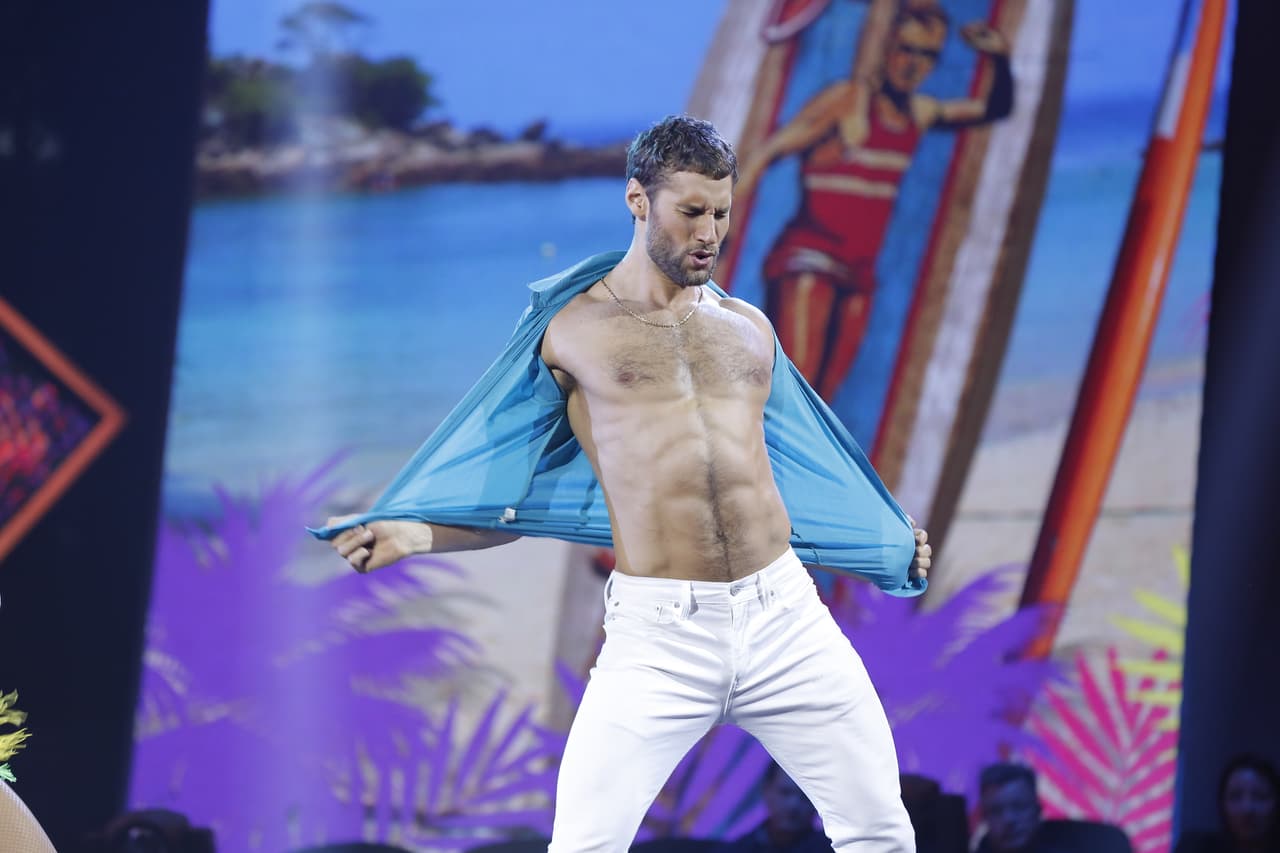 Aunque la técnica de quitarse la ropa no fue del completo agrado de los jueces.