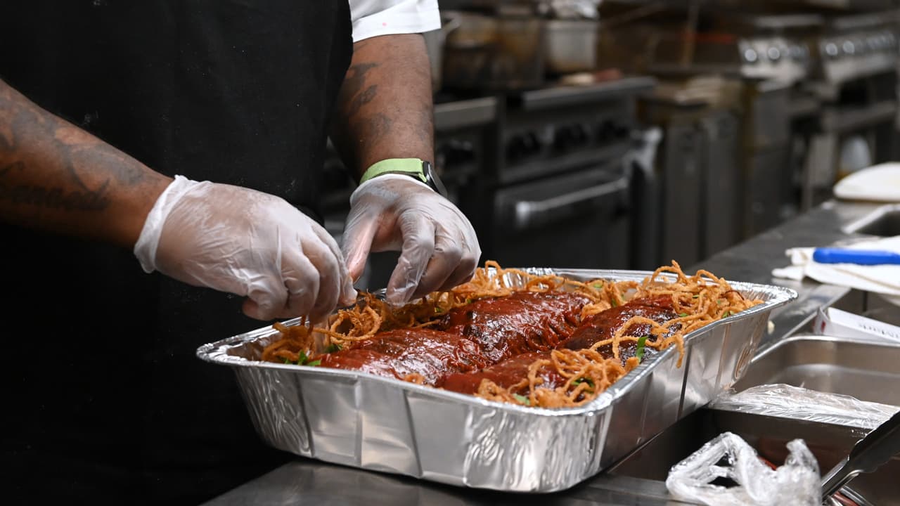 Restaurantes del sur de Florida se benefician con la nueva forma de celebrar Thanksgiving