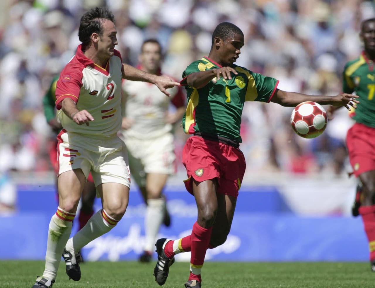 Eto'o debutó a los 15 años con Camerún y disputó un partido en el Mundial de Francia 1998, su primero con Los Leones.