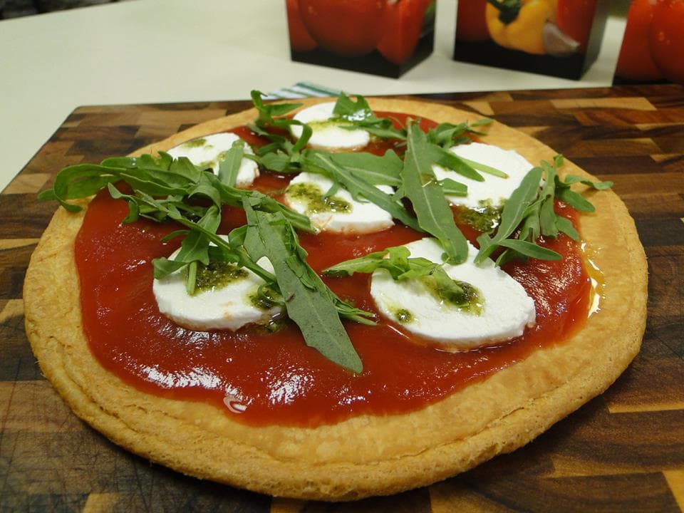 El Chef Omar Sandoval, nos enseña a preparar un delicioso crocante con queso de cabra.