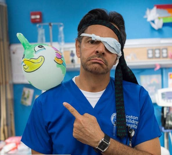 Eugenio Derbez ha hecho fama internacional con sus múltiples personajes, además de sus diversas participaciones en series y películas estadounidenses.
