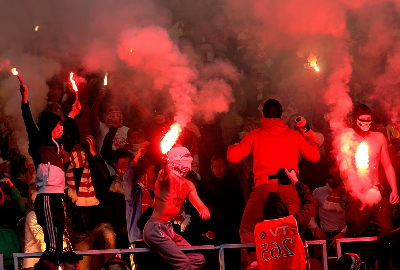 Actualmente, el Luzhnikí es casa eventual de Spartak de Moscú y el CSKA de Moscú cuyas aficiones se encargan en cada partido de local de hacer sentir su presencia y meterle miedo a los rivales.